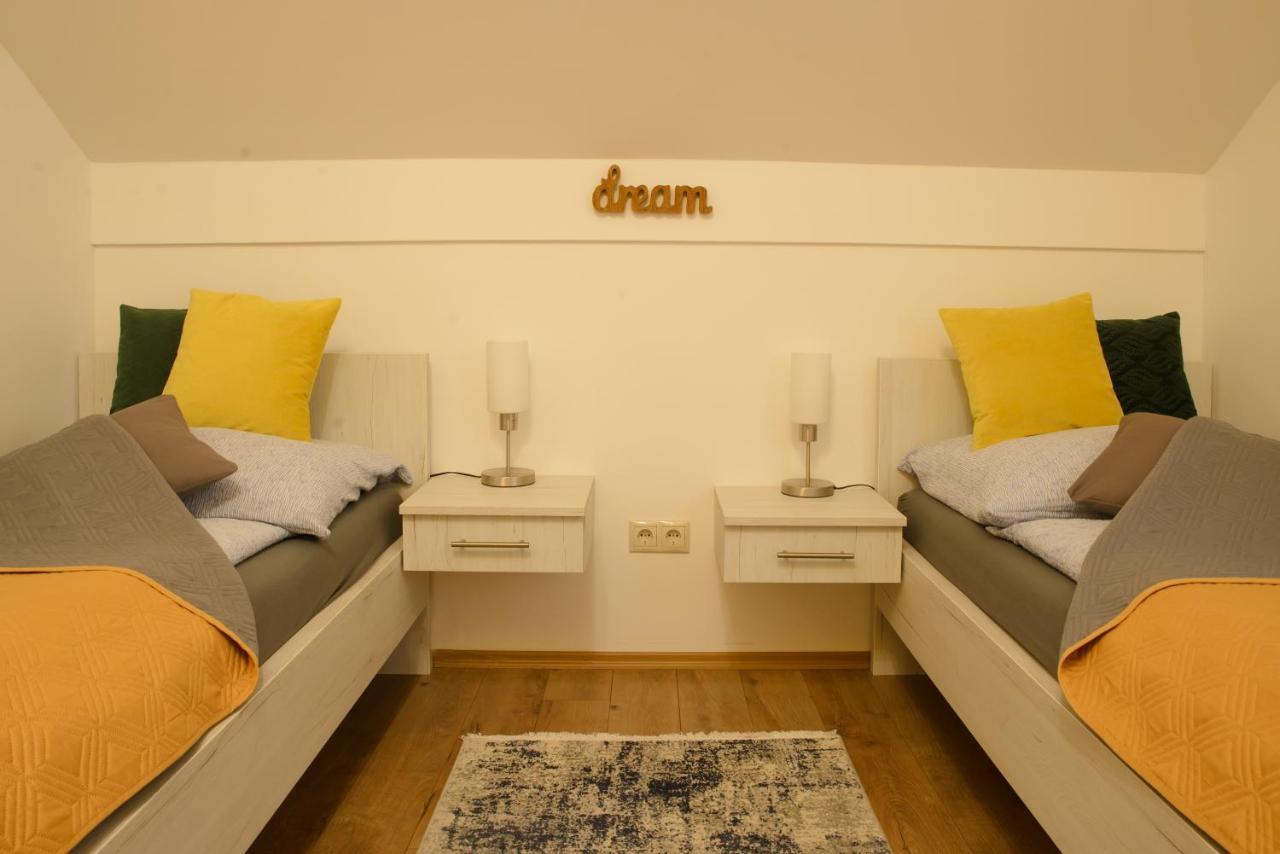 Eliza 1 Birdland Golf Apartman บุค ภายนอก รูปภาพ